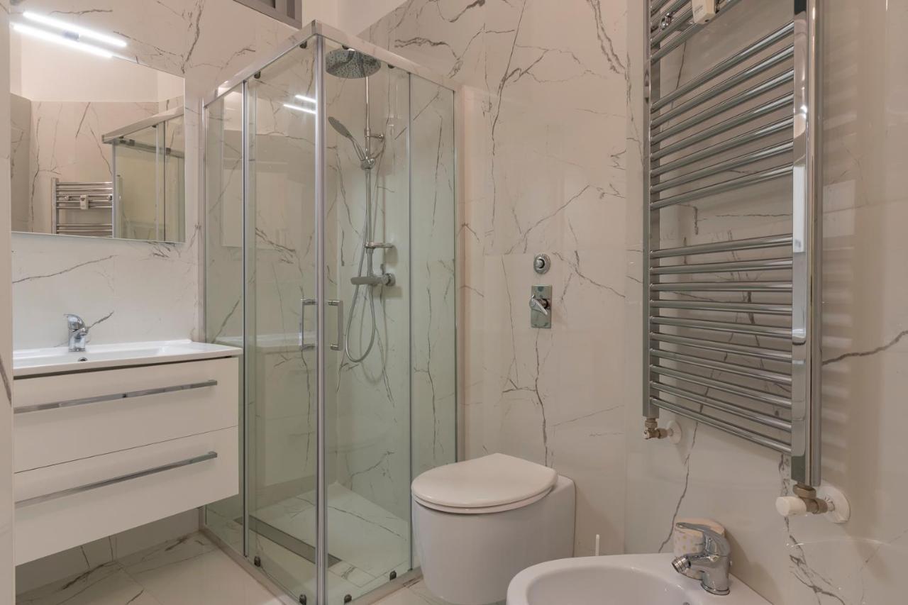 Luxury Apartment Near Porta Romana Tertulliano 37 Милано Екстериор снимка